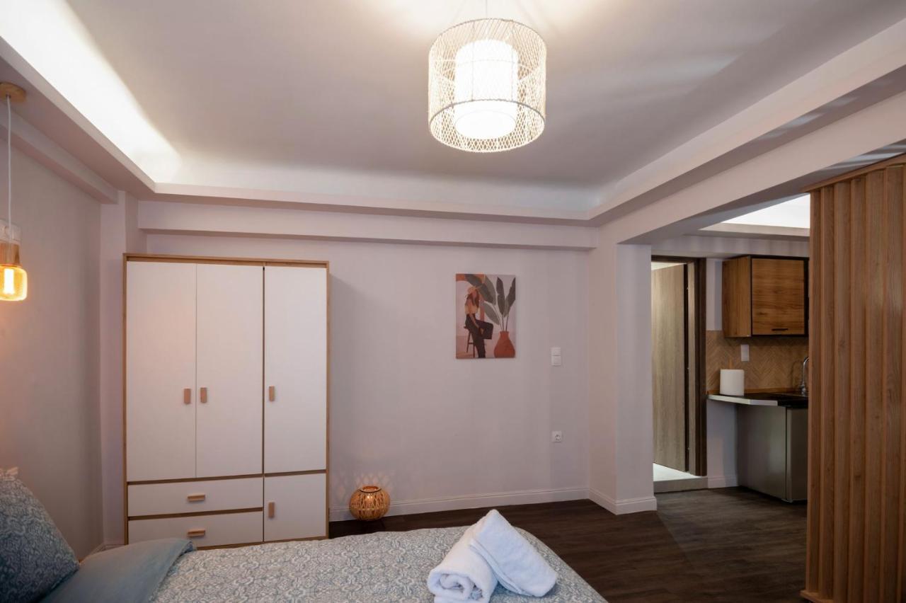 Niki Athens Suites - Cosy Suite In The Historical Center Of Афины Экстерьер фото